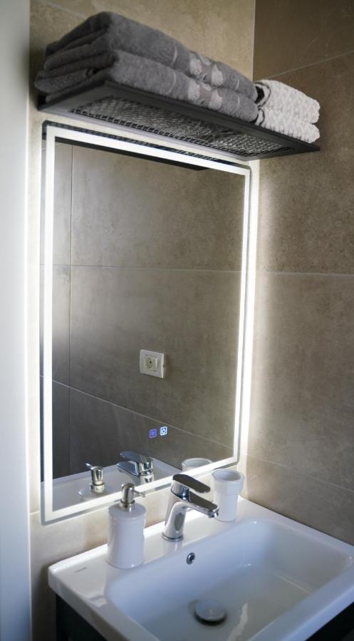 Stylish Apartment Near Tirana Center Zewnętrze zdjęcie