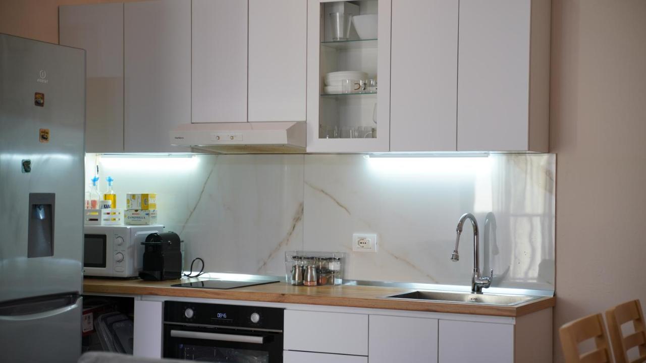 Stylish Apartment Near Tirana Center Zewnętrze zdjęcie